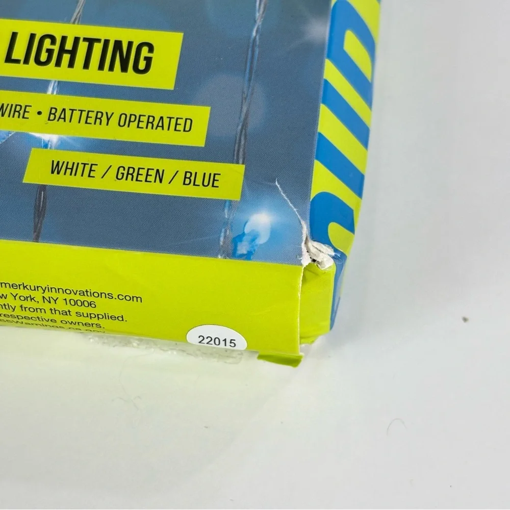 Cascading 96 LED Curtain Lights - White and Green 3.5 × 5 feet